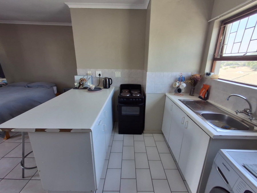 To Let 0 Bedroom Property for Rent in Vredekloof Western Cape